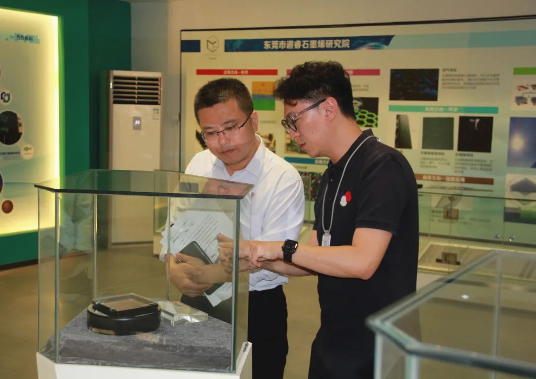 道滘镇党委书记曾平治走访重点科研机构、外资企业