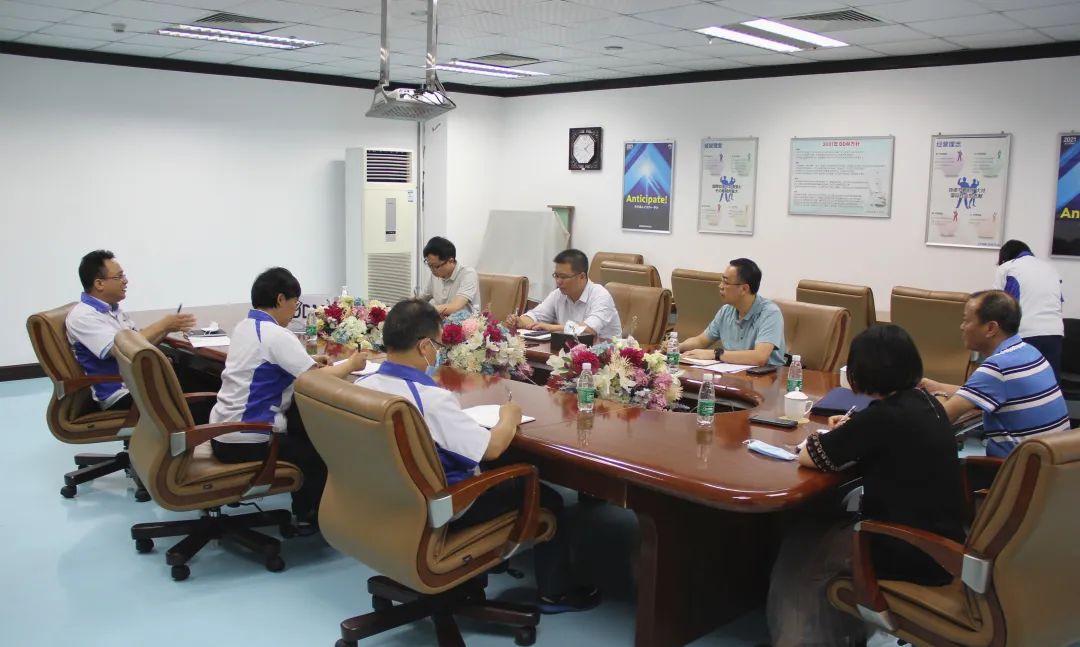 道滘镇党委书记曾平治走访重点科研机构、外资企业