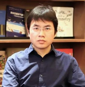 特邀综述 | 从“魔角”石墨烯到摩尔超晶格量子模拟器