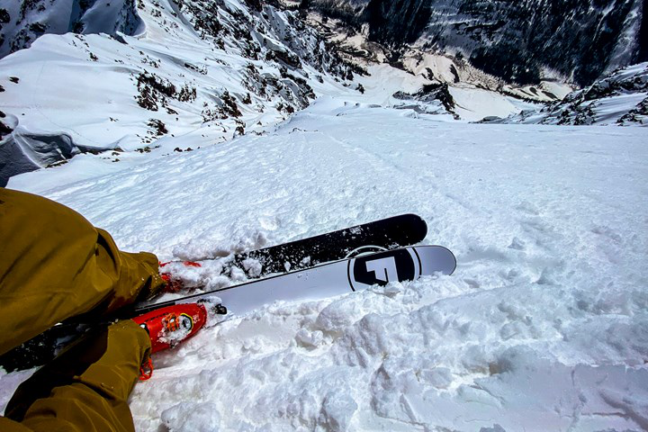 超轻型滑雪板展示了石墨烯增强复合材料的潜力