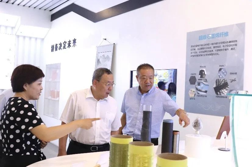 宝泰隆董事长焦云陪同市委书记王文力一行走访BGI