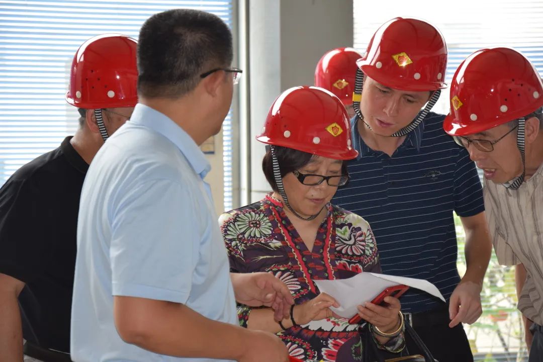 烯润科技“十三五”国家重点研发计划 “重大装备用矿物减摩修复材料制备技术及应用示范”课题生产示范线现场验收会完美收官