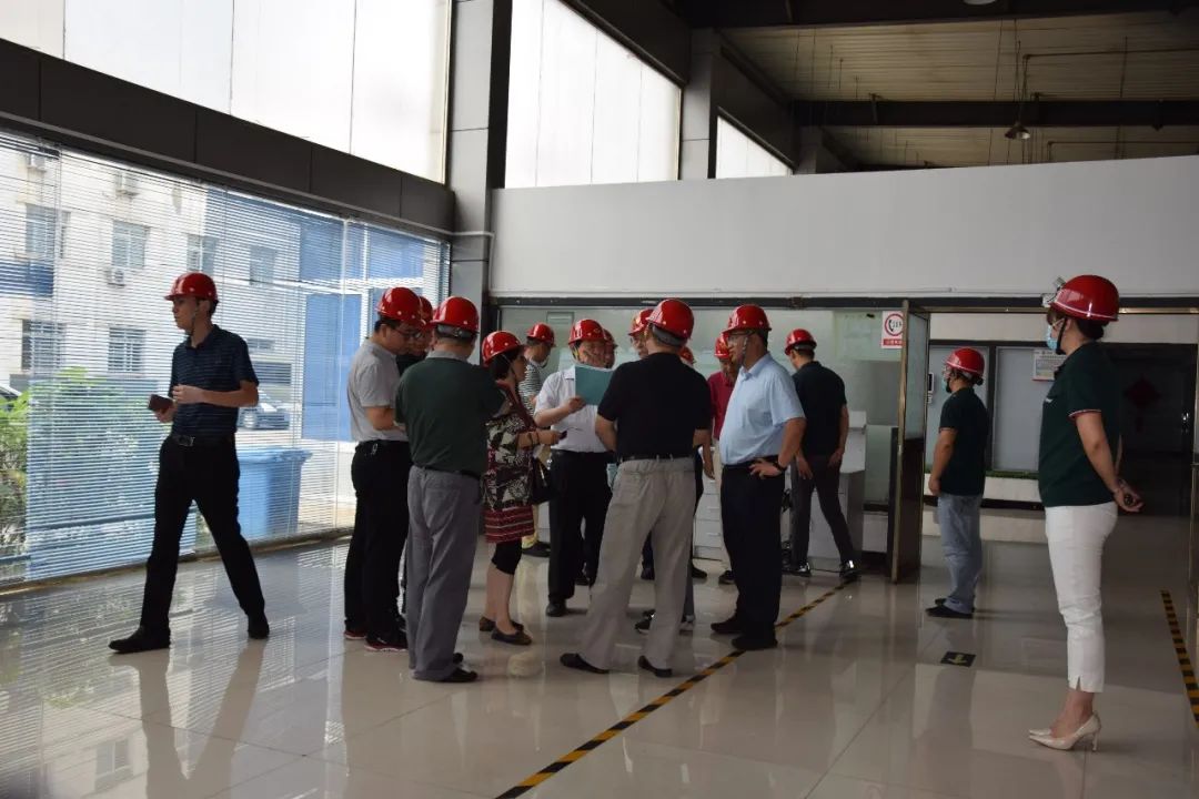 烯润科技“十三五”国家重点研发计划 “重大装备用矿物减摩修复材料制备技术及应用示范”课题生产示范线现场验收会完美收官