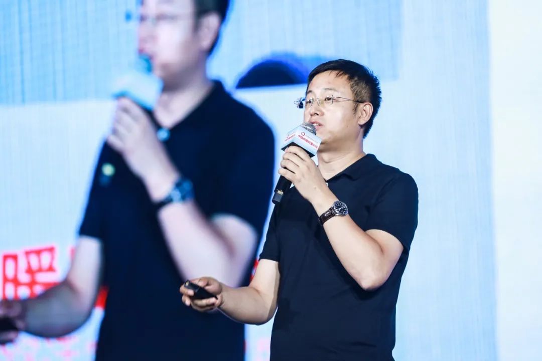 迈方携石墨烯管亮相行业高端盛会，畅聊“新型材料助力碳中和”