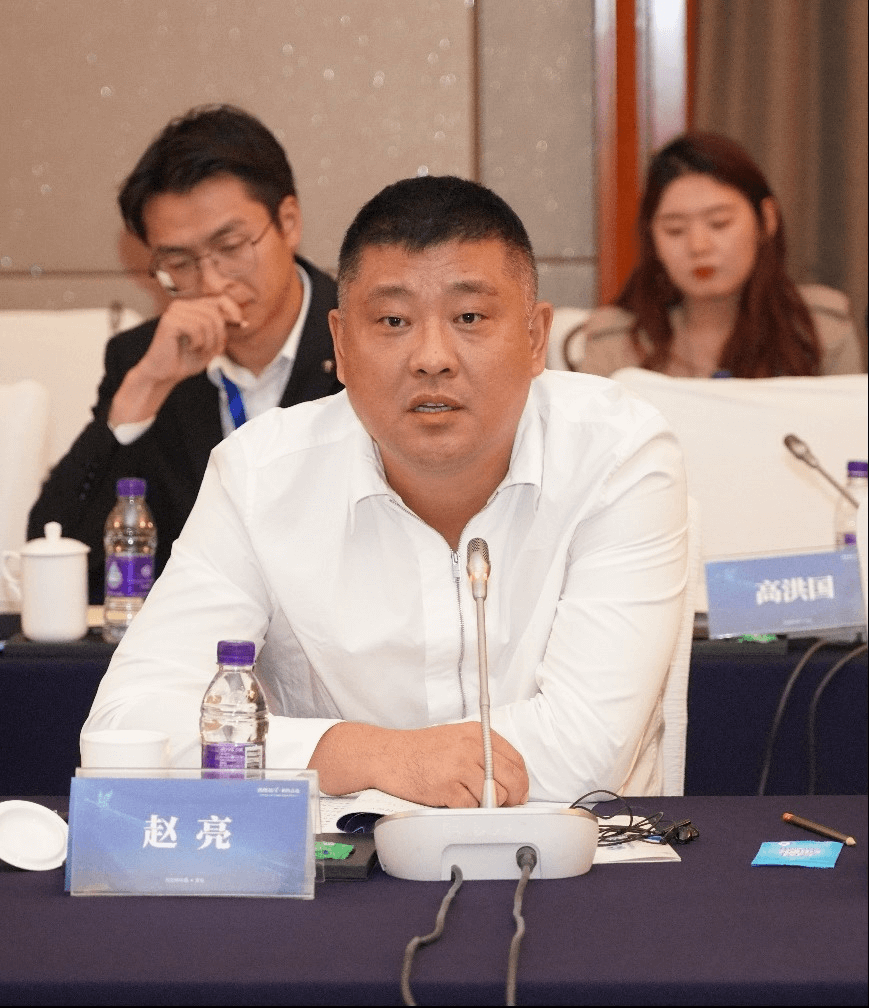 鸿雁故乡 相约青岛—乌拉特中旗石墨产业发展研讨暨招商引资推介会胜利召开