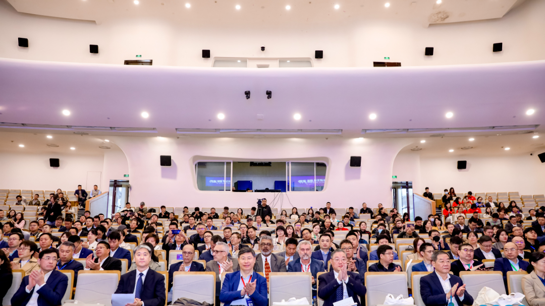 东华科技受邀参加2023中国国际石墨烯创新大会