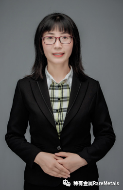 Rare Metals 江苏师范大学王庆红：垂直生长于石墨烯上的富缺陷结构MoS2纳米片用于高效钠存储