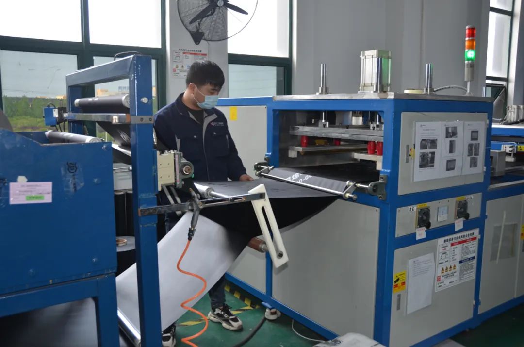 二维：持续高研发投入助盈利能力提升，打开发展新局面