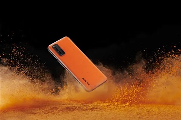 第一次见865芯片包装！手机生产线内部揭秘