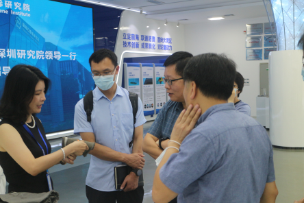 香港城市大学深圳研究院陈俊铎副院长率队来访深圳前海石墨烯研究院