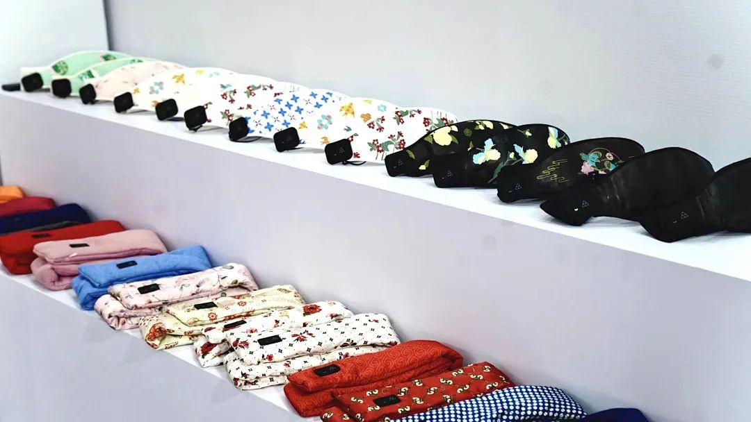 格蓝丰=石墨烯+时尚可穿戴电子