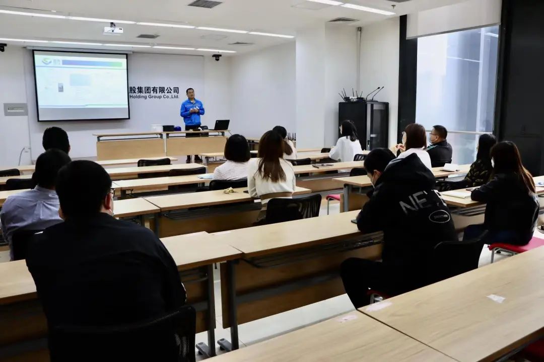 鲁泰科研分公司（研发中心）组织开展“研发小课堂”第一期培训