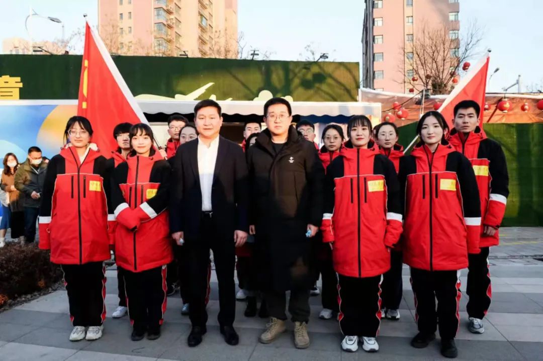 暖！幕后英雄先行动！高科技出征冬奥，东鹏石墨烯智暖岩板亮了！