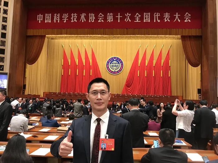 石墨烯纤维及宏观材料取得新进展—浙大纳高团队2021回顾