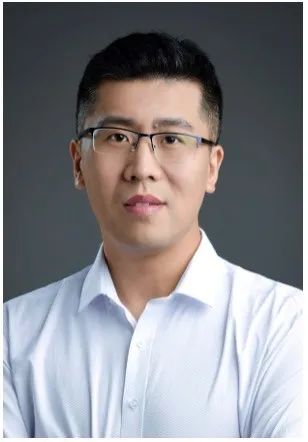 “活性核壳立方体”普鲁士蓝@共价三嗪框架调控氧化石墨烯膜实现快速水传输及光/热催化清洁