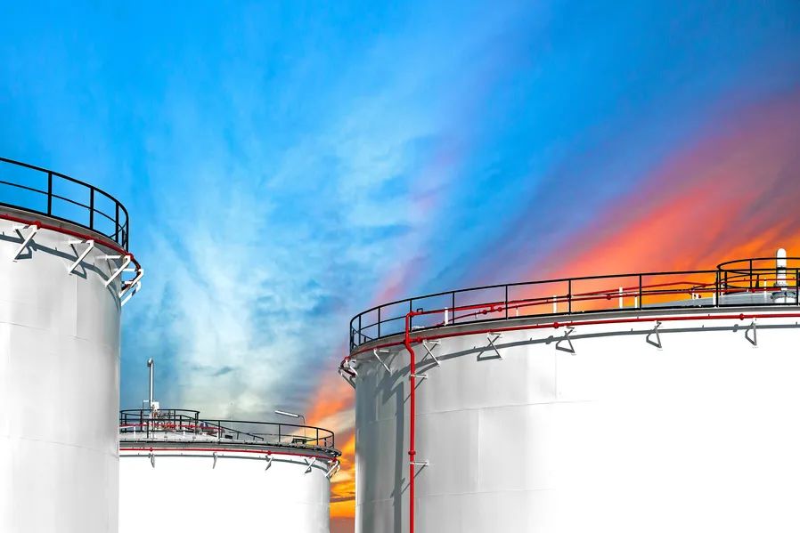 三棵树石墨烯锌粉涂料丨高性能工业防护超耐久，盐雾测评超8000小时