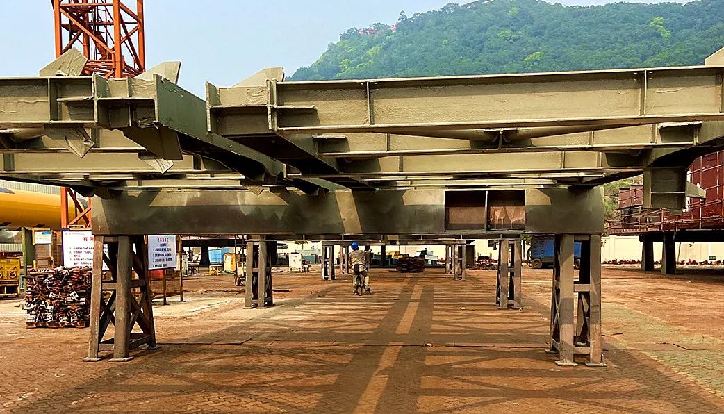 三棵树石墨烯锌粉涂料丨高性能工业防护超耐久，盐雾测评超8000小时