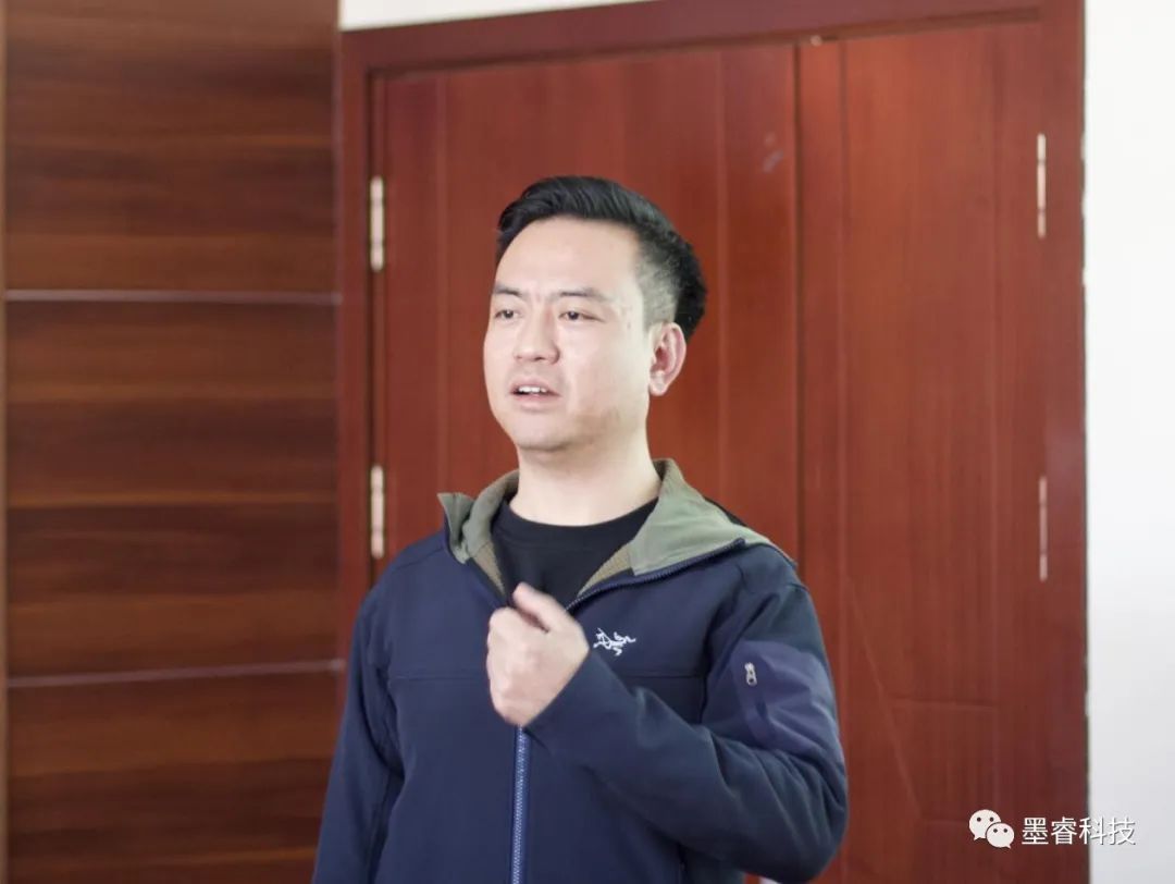 科技链心 勇攀高峰丨墨睿科技赴云天墨睿石墨烯生产基地交流学习