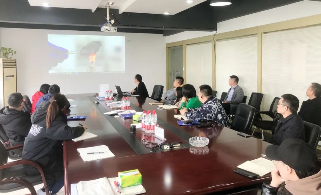 高烯时讯 精彩在线 NO.6