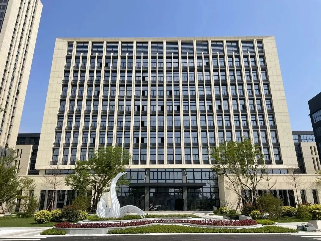 赞！火炬石墨烯新材料产业园即将投入使用！