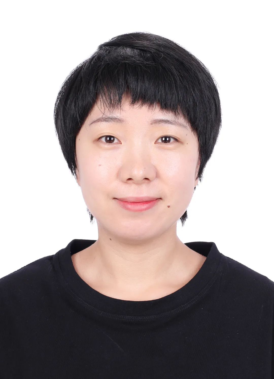 北京工业大学张倩倩、汪浩教授Energy Materials 综述：二维纳米流体助力蓝色能源收集