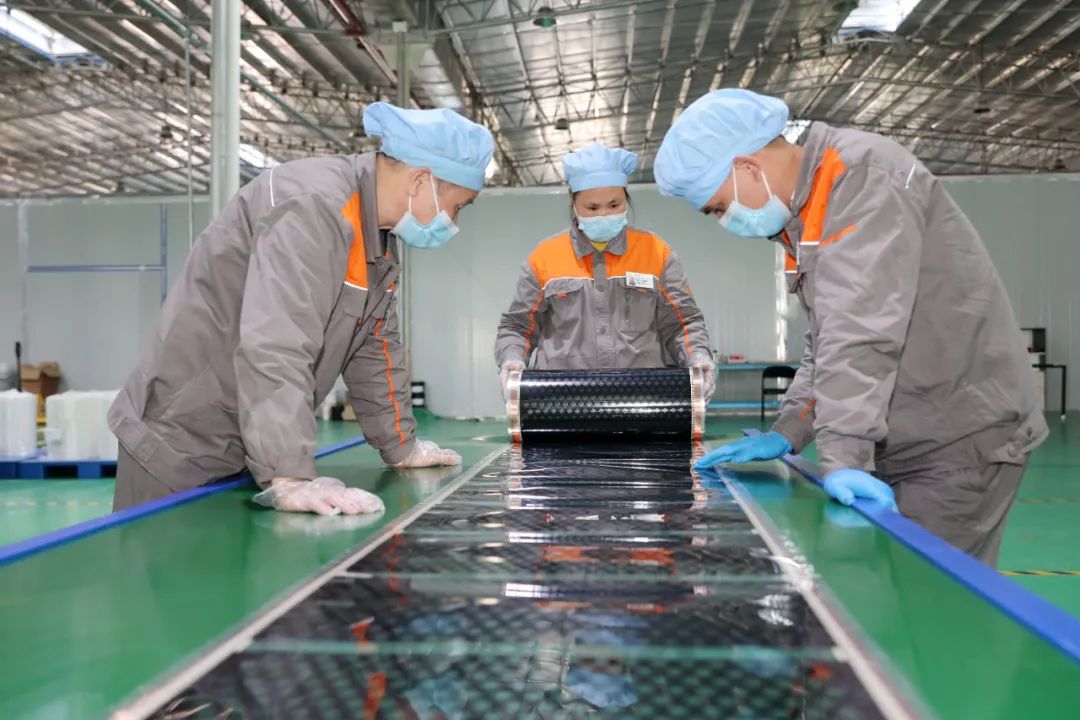 ​【乡村振兴】石墨烯地暖膜在三江投产