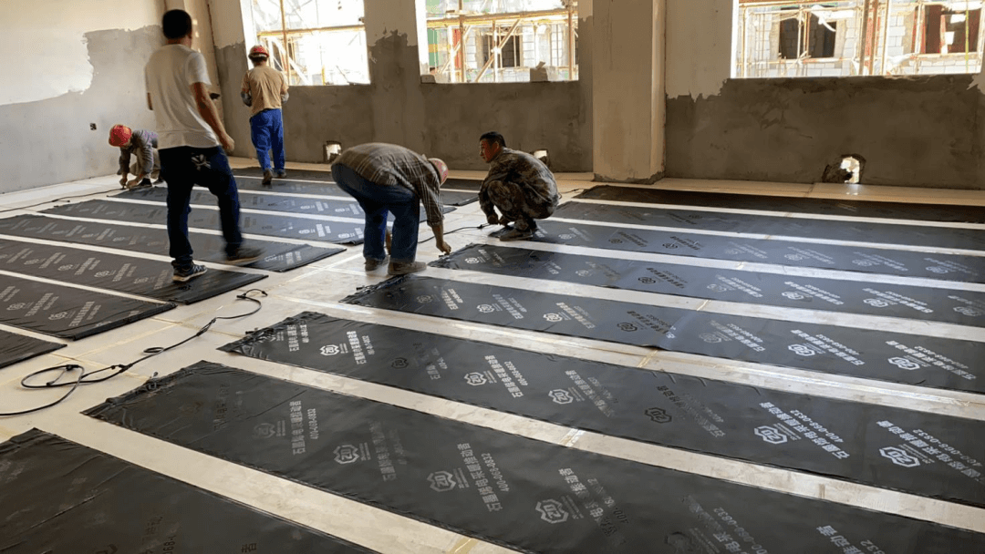 二维碳素受邀参加“中国国际石墨烯创新大会”，荣获多项行业荣誉