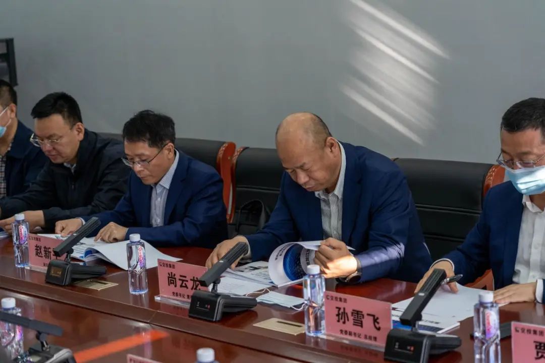 交投集团党委书记、董事长尚云龙一行到黑龙江省益墨轩调研