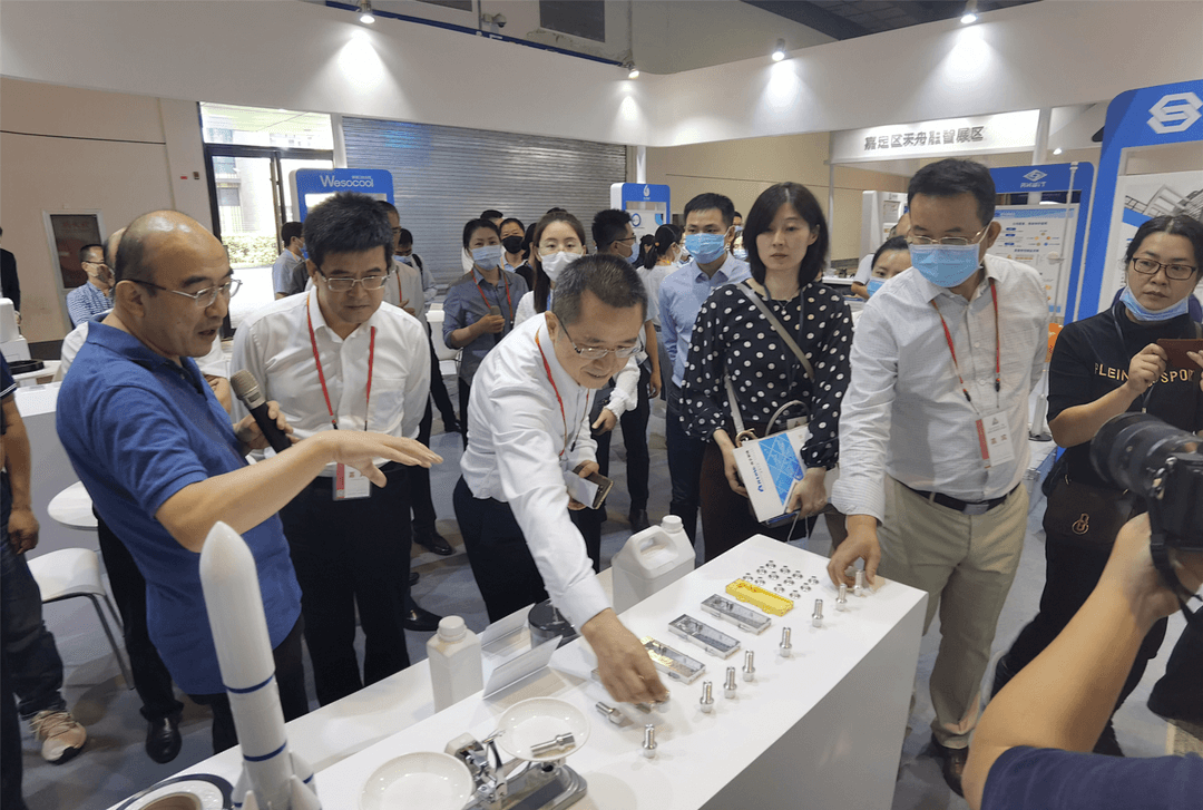 上海市石墨烯产业技术功能型平台负责人获2021年上海科普教育创新奖