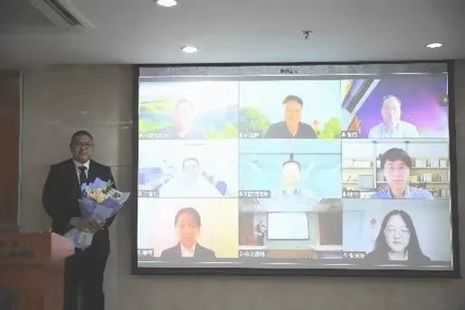 北京石墨烯研究院&北京大学纳米化学研究中心2022届博士研究生毕业答辩会暨博士后出站考核答辩会精彩呈现