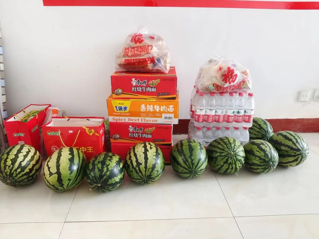 鲁泰科研分公司（研发中心）全员上下齐上阵、开足马力保生产