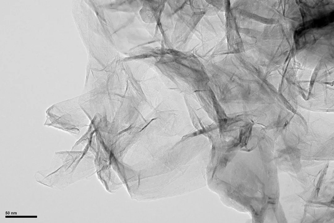 实现“物理法”高纯度导电石墨烯粉体100吨年产能，江苏清大际光谱写石墨烯材料新篇章