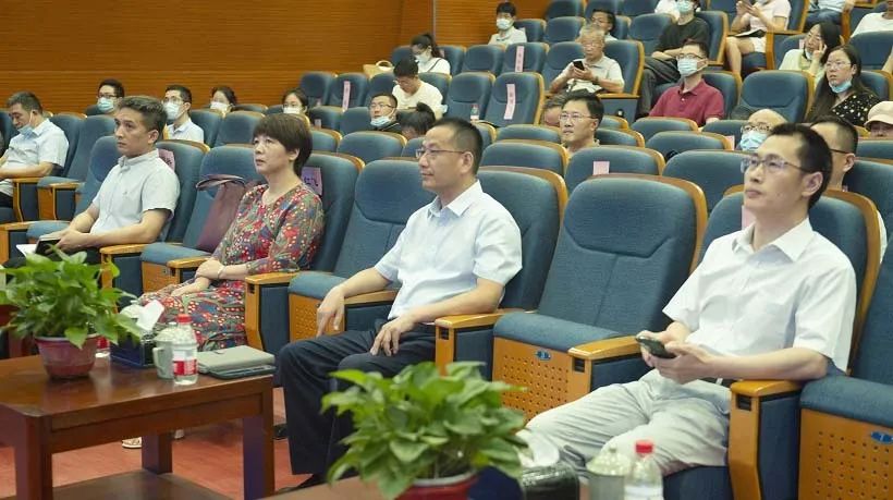 高超教授受邀参加绍兴市科协“学会大讲堂”科技报告会