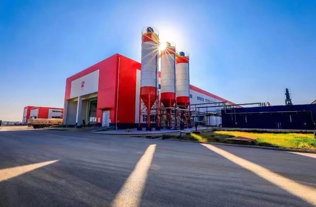 “黑金”释放新动能！青山绿水间“蝶变”升级