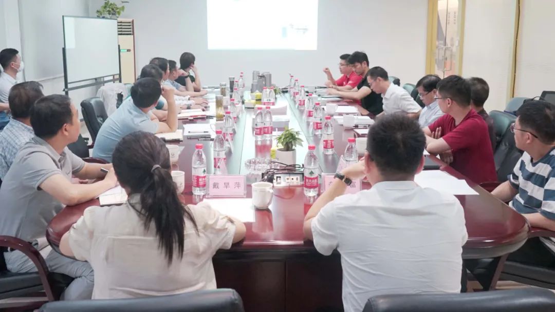 安徽省南陵县委书记李新宇与芜湖顺荣汽车部件有限公司董事长吴绪顺一行莅临高烯科技调研指导!