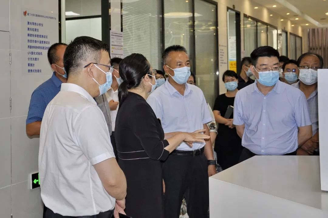 陕西省渭南市政府一行调研火炬石墨烯