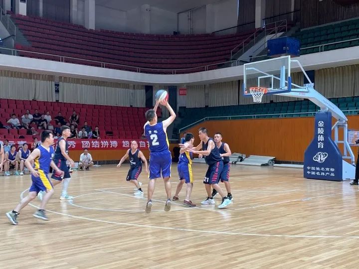 比赛精彩“篮”不住！2022年“富烯杯”篮球赛完美落幕