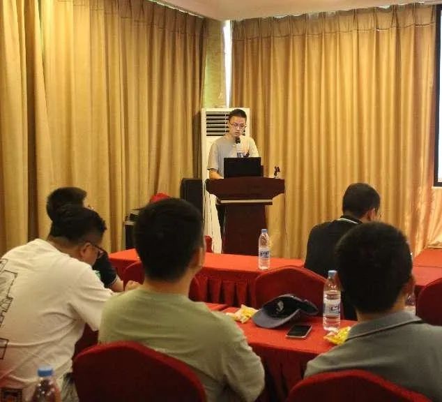 第六元素研发中心｜熔炼团队 共赢未来