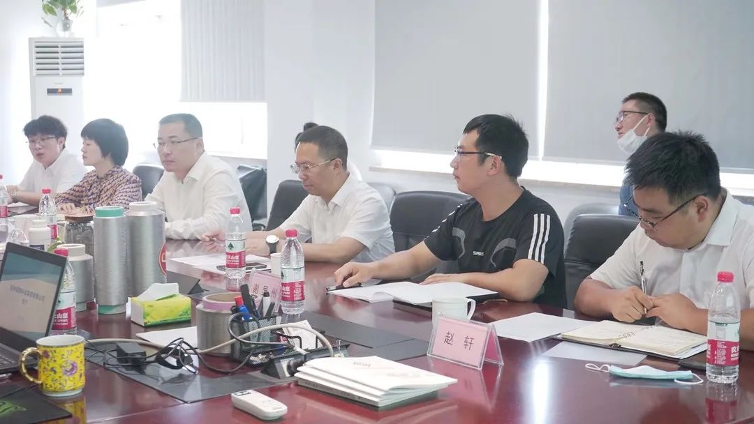 湖北省宜昌市猇亭区区委副书记、区政府区长左晓一行莅临高烯科技调研指导!