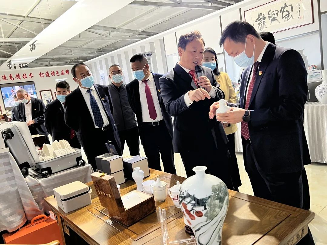 创新中心参加第十届内蒙古“草原英才”高层次人才合作交流会暨呼包鄂创新创业周兴和县分会场成果展示活动