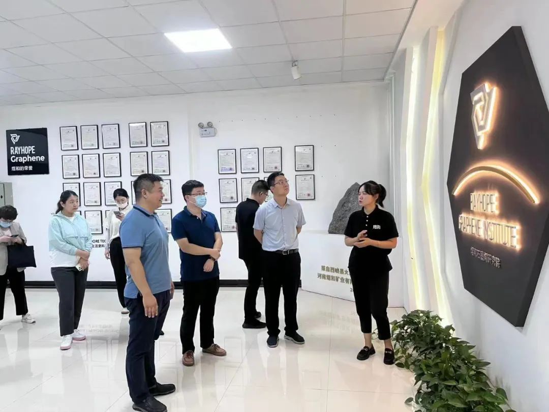 河南省豫资集团赵阳总经理莅临煜和研究院参观调研