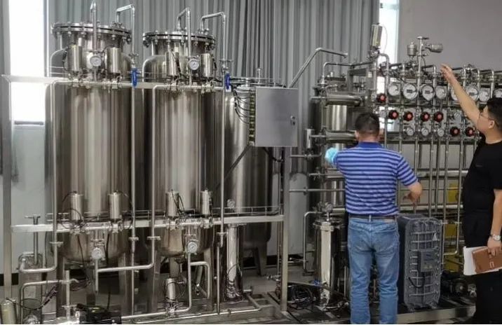 兰大陈熙萌/李湛团队《Adv. Mater.》：氧化石墨烯/纳孔石墨烯宏观异质结膜用于天然水中氘水的的选择性分离