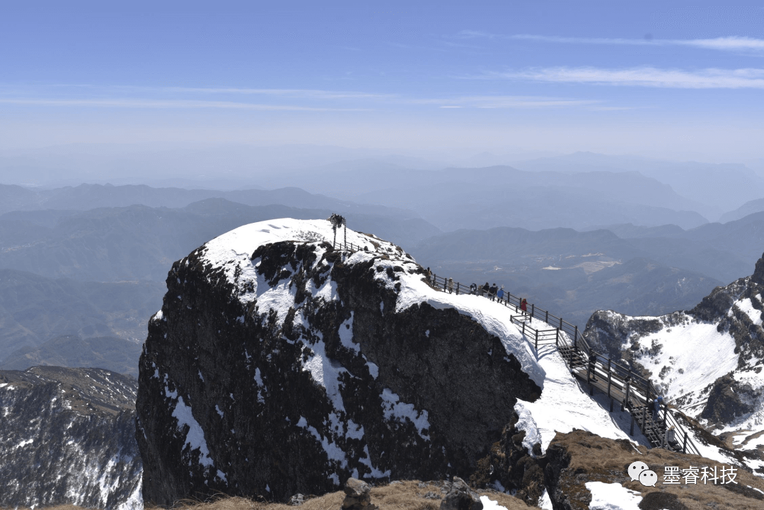 科技链心 勇攀高峰丨墨睿科技赴云天墨睿石墨烯生产基地交流学习