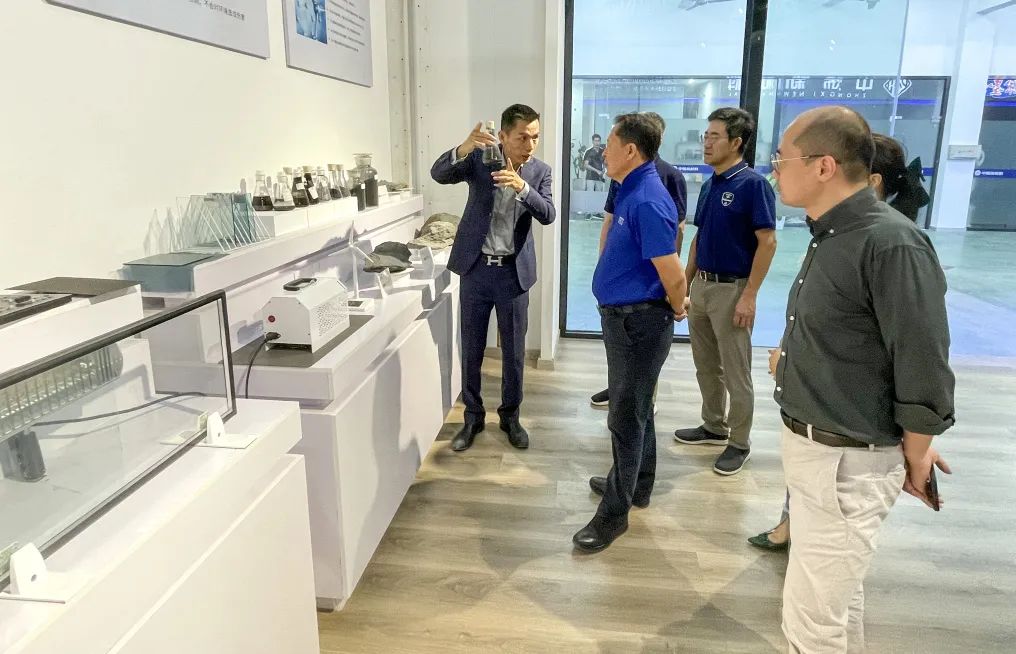 第十三届全国人大代表、北京金杜律师事务所管委会主席王俊峰一行莅临中烯新材料考察调研