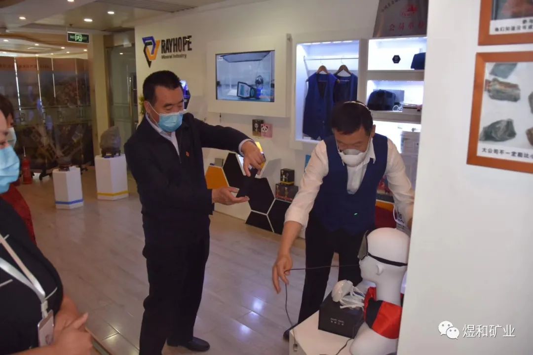 郑州市委常委、统战部部长杨福平 莅临煜和总部了解企业复工情况