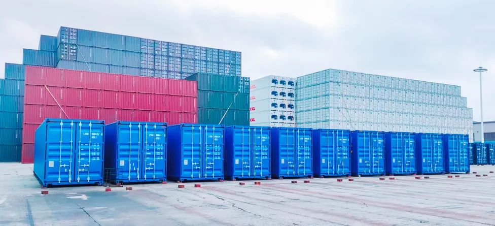 中烯新材料寰宇东方国际集装箱涂装项目通过验收，双方达成共识合作成立涂装技术研究院。