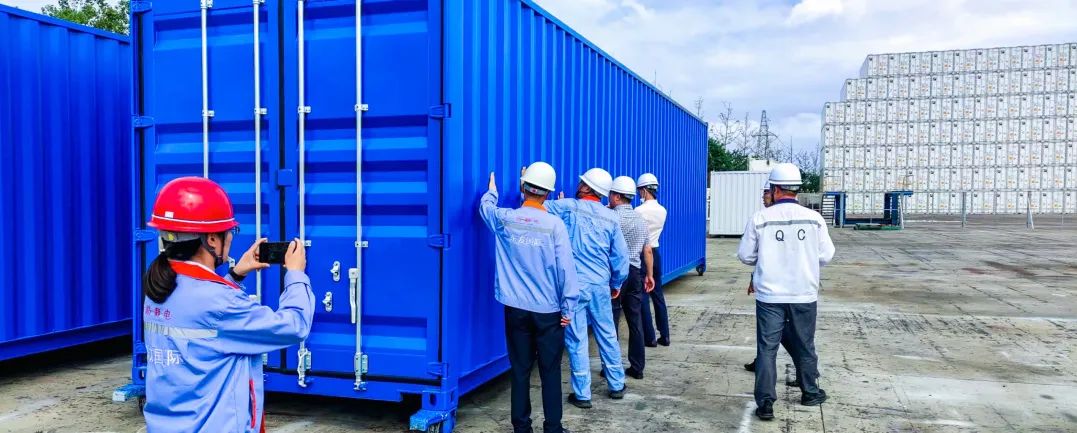 中烯新材料寰宇东方国际集装箱涂装项目通过验收，双方达成共识合作成立涂装技术研究院。