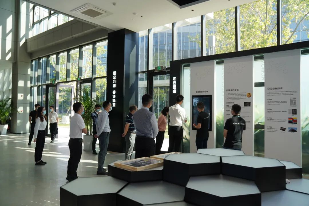 东莞市委副秘书长甘伟佳赴墨睿科技调研