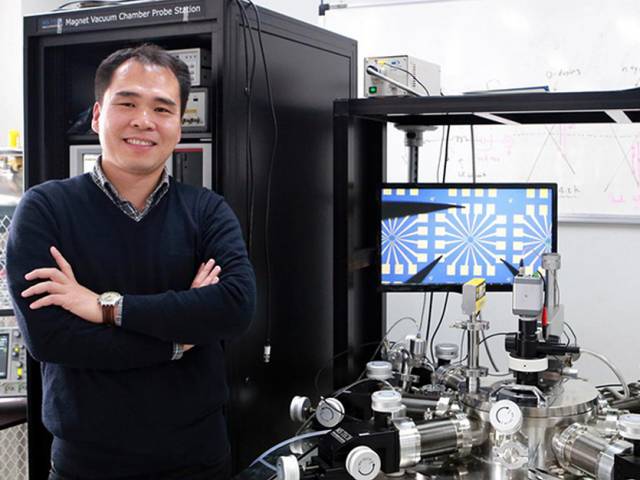 新型石墨烯光电探测器，比现有设备探测能力强10万倍