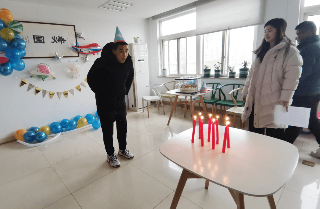 高烯时讯 精彩在线 NO.4